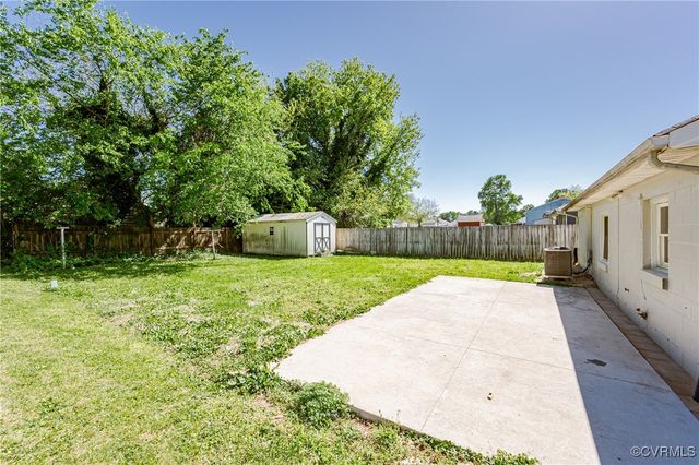 111 N Mapleleaf Ave, Highland Springs, VA 23075