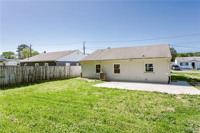 111 N Mapleleaf Ave, Highland Springs, VA 23075