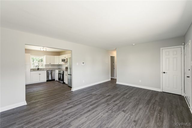 111 N Mapleleaf Ave, Highland Springs, VA 23075