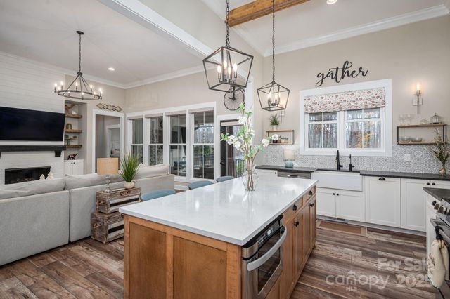 2656 Lee Lawing Road, Lincolnton, NC 28092