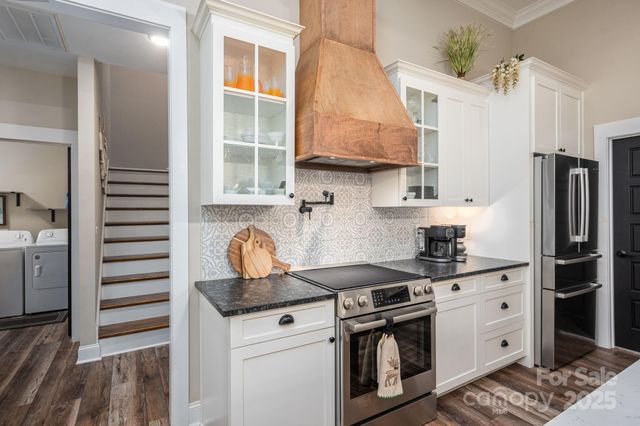 2656 Lee Lawing Road, Lincolnton, NC 28092