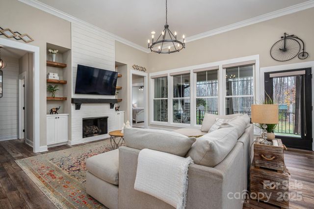 2656 Lee Lawing Road, Lincolnton, NC 28092