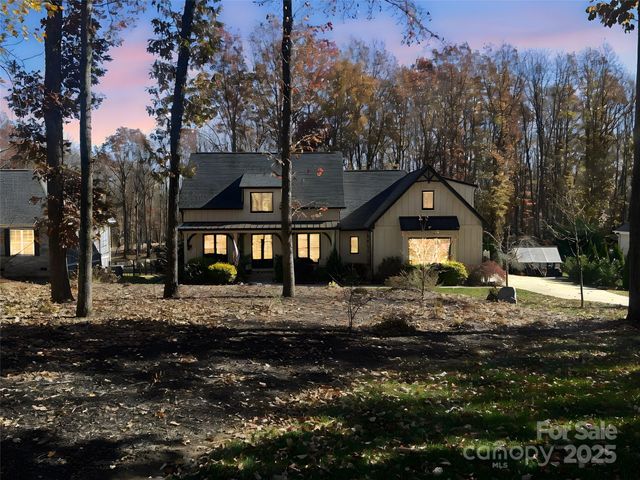 2656 Lee Lawing Road, Lincolnton, NC 28092