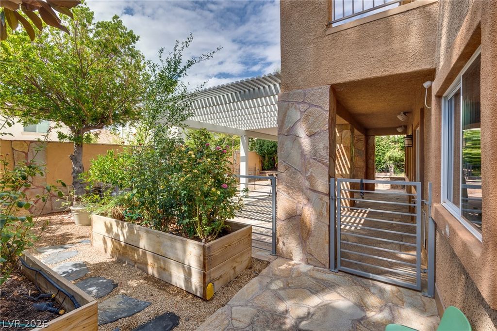 11425 Via Spiga Drive, Las Vegas, NV 89138 — photo 5