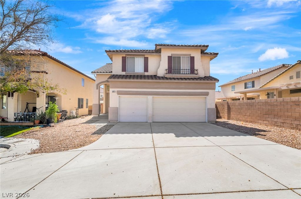 8251 Shell Beach Court, Las Vegas, NV 89117 — exterior