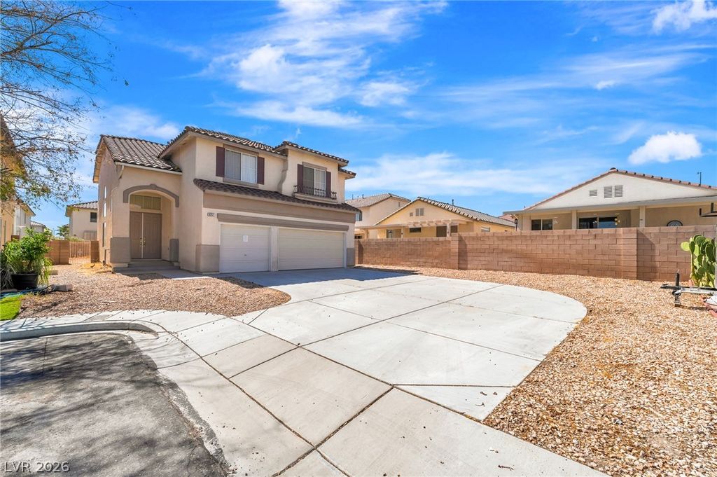 8251 Shell Beach Court, Las Vegas, NV 89117 — photo 2