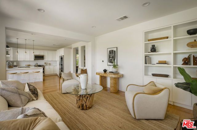 675 Shafter Way, Los Angeles, CA 90042