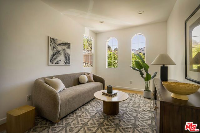 675 Shafter Way, Los Angeles, CA 90042