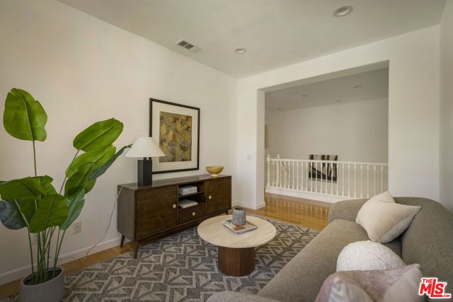 675 Shafter Way, Los Angeles, CA 90042