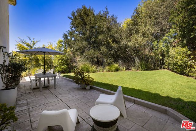 675 Shafter Way, Los Angeles, CA 90042