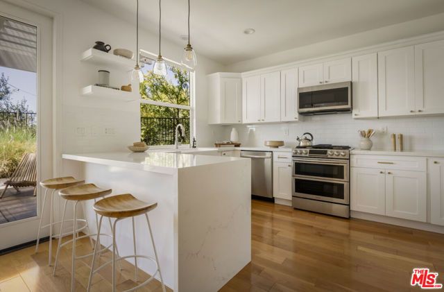 675 Shafter Way, Los Angeles, CA 90042