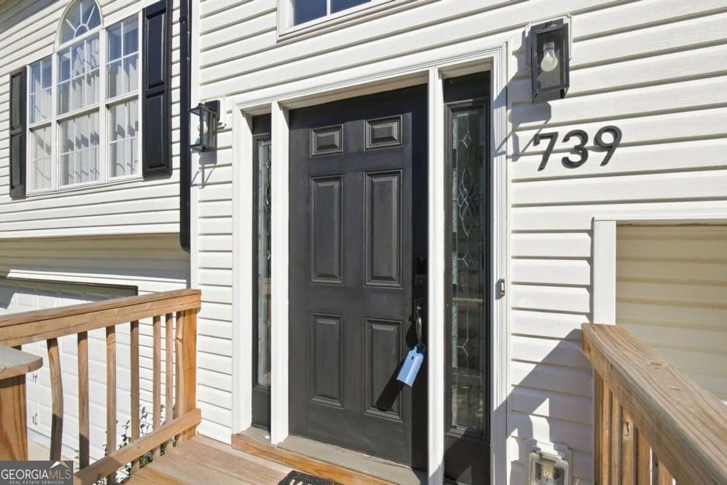 739 Reeves Lake Drive SW, Marietta, GA 30064 — photo 2