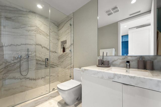 17975 Collins Ave N-4602, Sunny Isles Beach, FL 33160