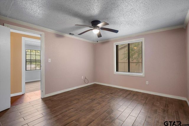 2319 Danica Dr, Tyler, TX 75701