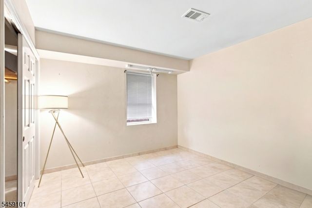 272 Walnut St 5D, Newark City, NJ 07105