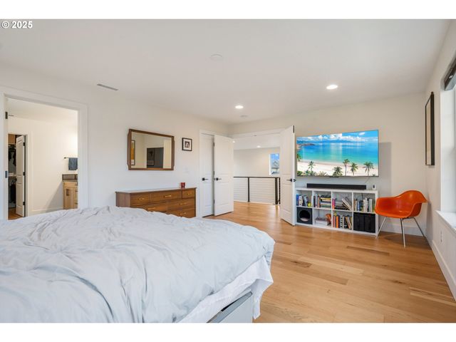 12518 Ne 102ND Way, Vancouver, WA 98682