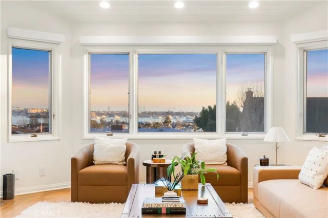 520 Kings, Newport Beach, CA 92663