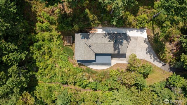 573 Klamath Drive, La Conner, WA 98257
