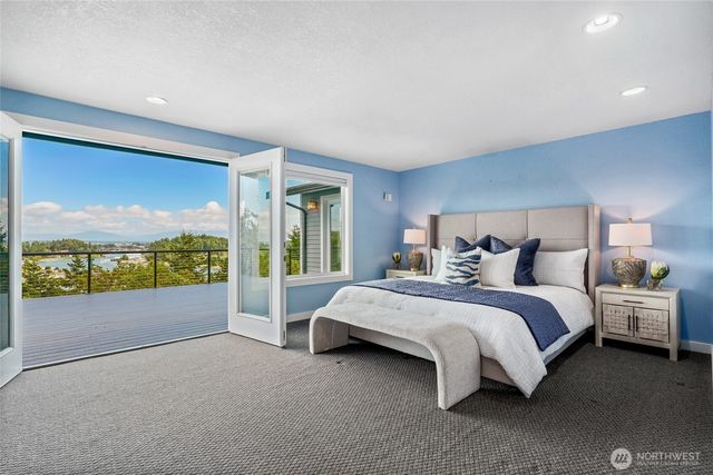 573 Klamath Drive, La Conner, WA 98257