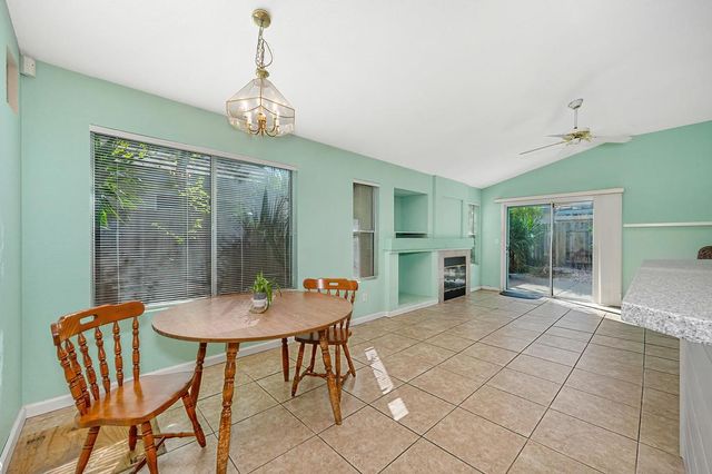 8654 Black Kite Dr, Elk Grove, CA 95624