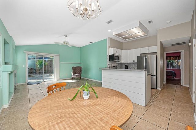 8654 Black Kite Dr, Elk Grove, CA 95624