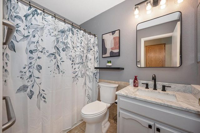 8654 Black Kite Dr, Elk Grove, CA 95624