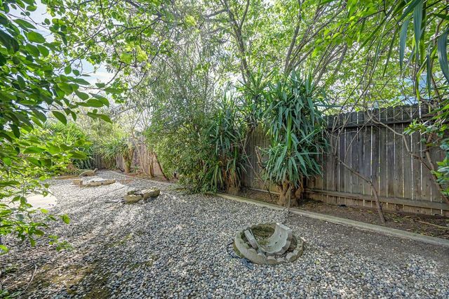 8654 Black Kite Dr, Elk Grove, CA 95624