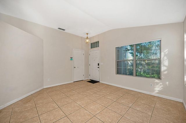 8654 Black Kite Dr, Elk Grove, CA 95624