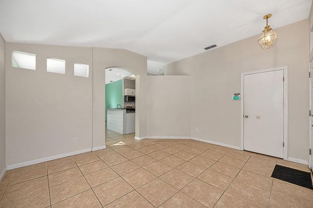 8654 Black Kite Dr, Elk Grove, CA 95624