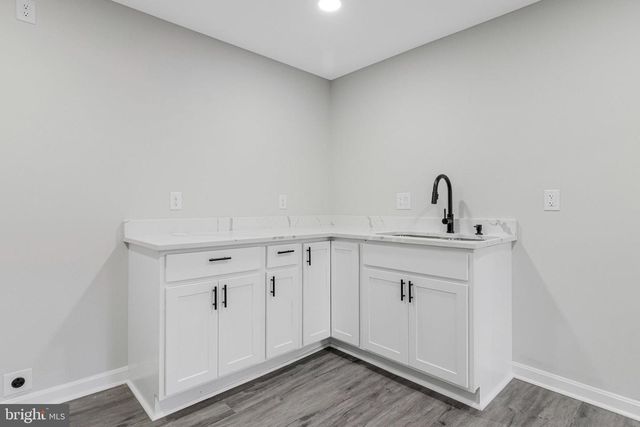 5904 JUSTINA DR, Lanham, MD 20706