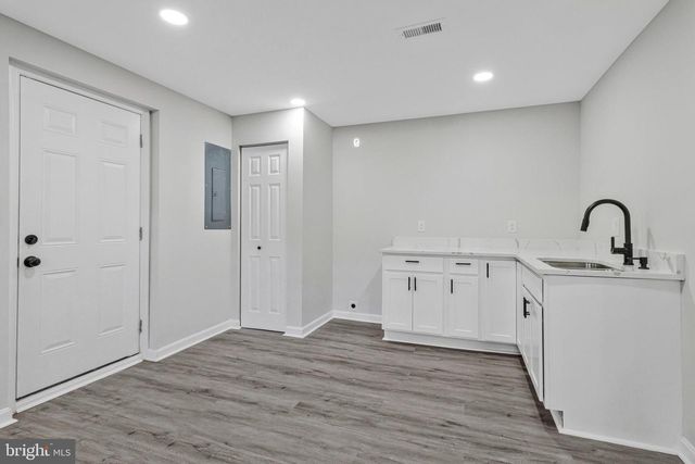 5904 JUSTINA DR, Lanham, MD 20706