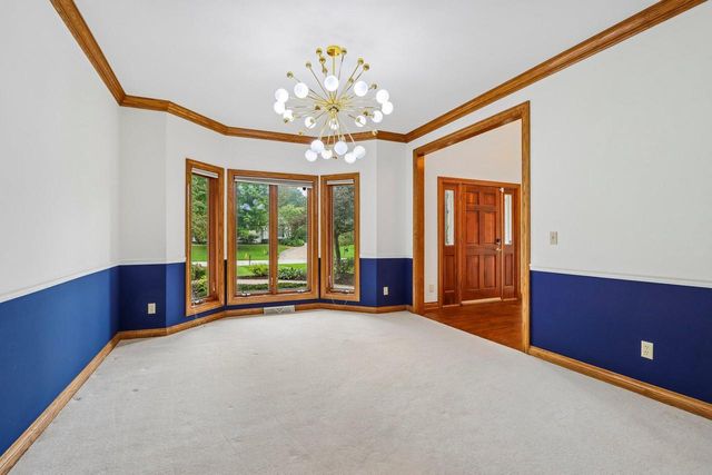 3590 Nassau DRIVE, Brookfield, WI 53045