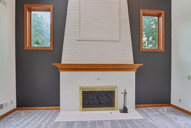 3590 Nassau DRIVE, Brookfield, WI 53045