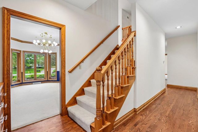 3590 Nassau DRIVE, Brookfield, WI 53045