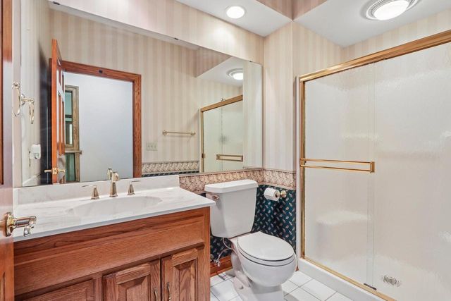 3590 Nassau DRIVE, Brookfield, WI 53045