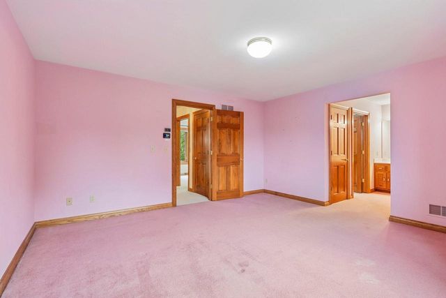 3590 Nassau DRIVE, Brookfield, WI 53045