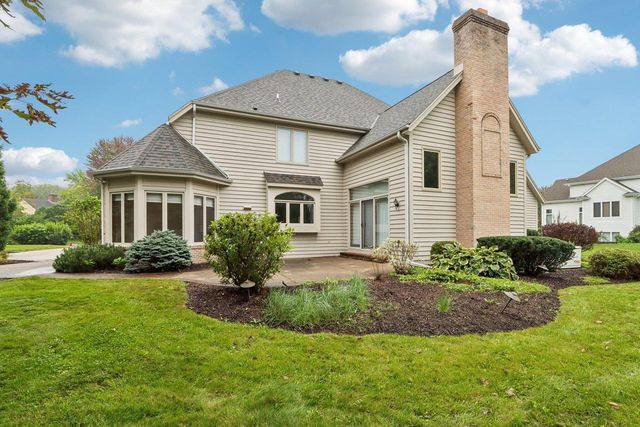 3590 Nassau DRIVE, Brookfield, WI 53045