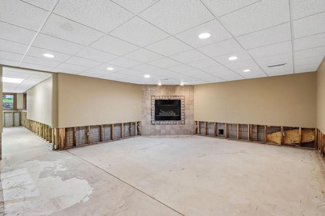 3590 Nassau DRIVE, Brookfield, WI 53045