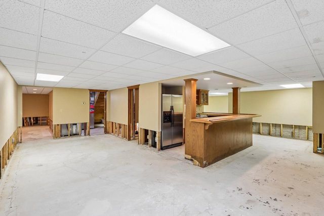 3590 Nassau DRIVE, Brookfield, WI 53045