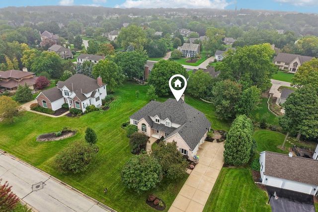 3590 Nassau DRIVE, Brookfield, WI 53045
