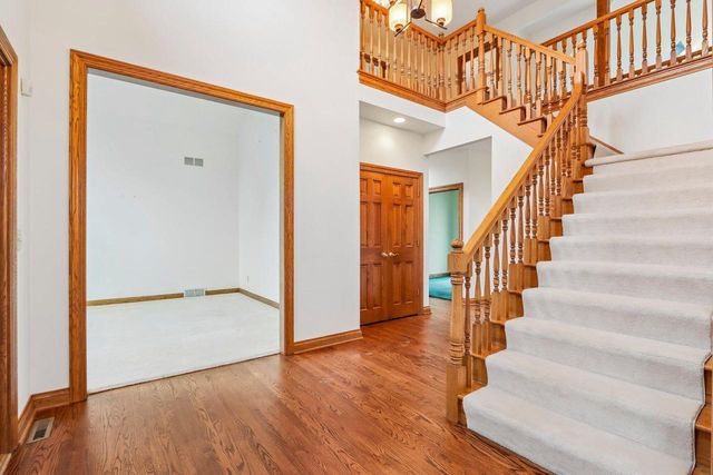 3590 Nassau DRIVE, Brookfield, WI 53045