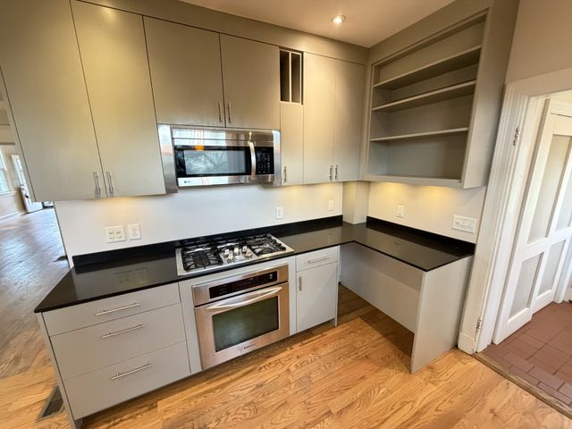 1106 Kenwood Dr, Nashville, TN 37216