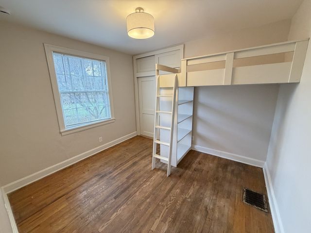 1106 Kenwood Dr, Nashville, TN 37216