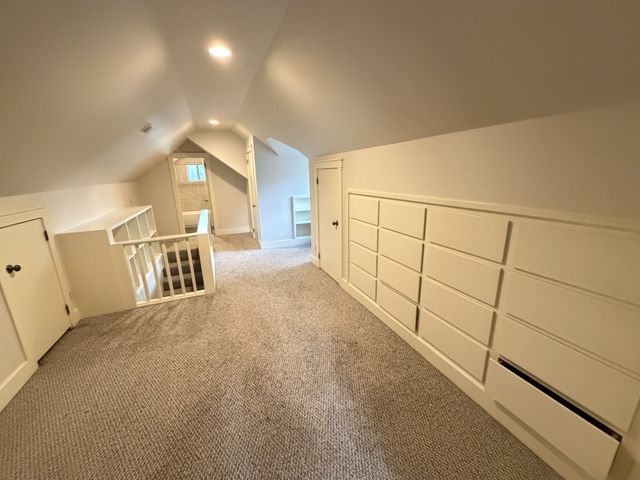 1106 Kenwood Dr, Nashville, TN 37216