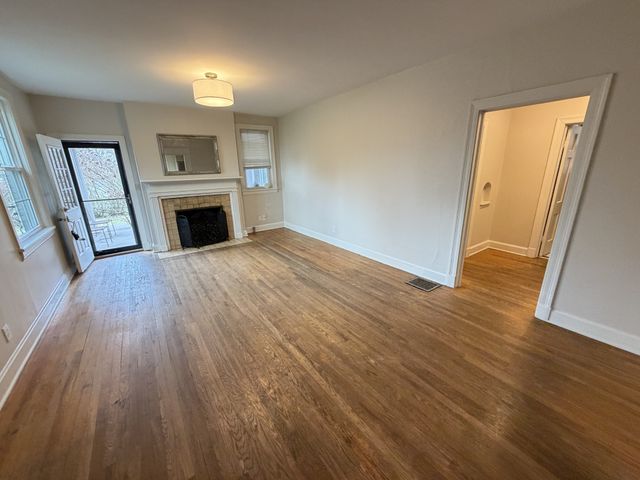 1106 Kenwood Dr, Nashville, TN 37216