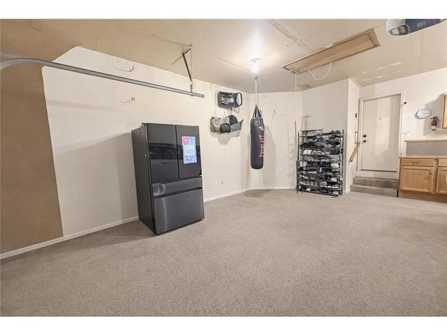 8992 Hidden Meadow Road, Woodbury, MN 55125