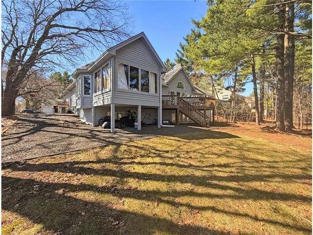 8992 Hidden Meadow Road, Woodbury, MN 55125