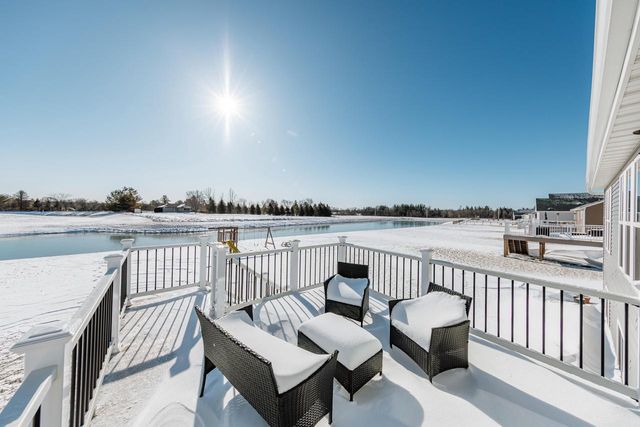 W218N16074 Tiger Lily DRIVE, Jackson, WI 53037