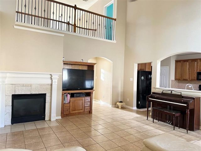 3723 Tumbling Falls Drive, Manvel, TX 77578