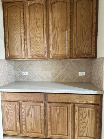 3723 Tumbling Falls Drive, Manvel, TX 77578
